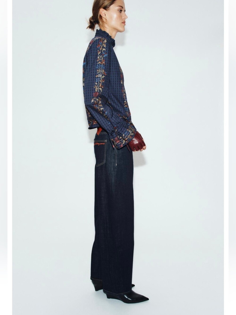 ZARA RUFFLE PRINT BLOUSE - Picture 2 of 8